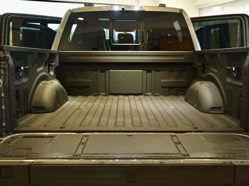 Used 2024 Ford F150 Raptor AWD/4WD image 6