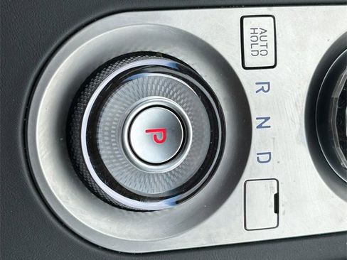 Used 2025 Genesis GV70 2.5T image 28