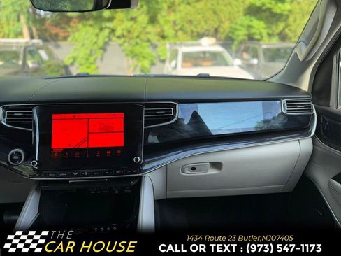 Used 2022 Jeep Wagoneer Series I w/ Convenience Group I AWD/4WD image 24