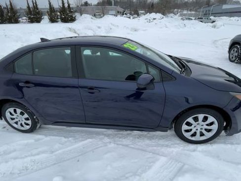 Certified 2023 Toyota Corolla LE image 9