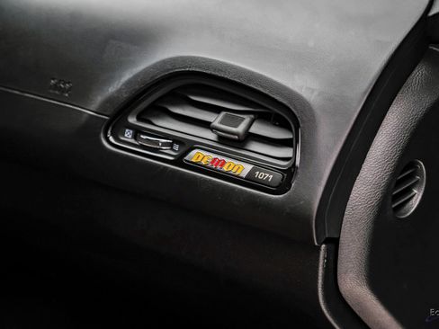 Used 2023 Dodge Challenger SRT Hellcat Redeye image 72