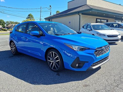 Used 2024 Subaru Impreza 2.0i Sport image 3