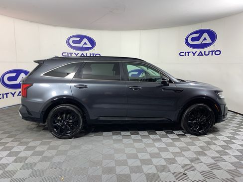 Used 2021 Kia Sorento SX FWD image 2
