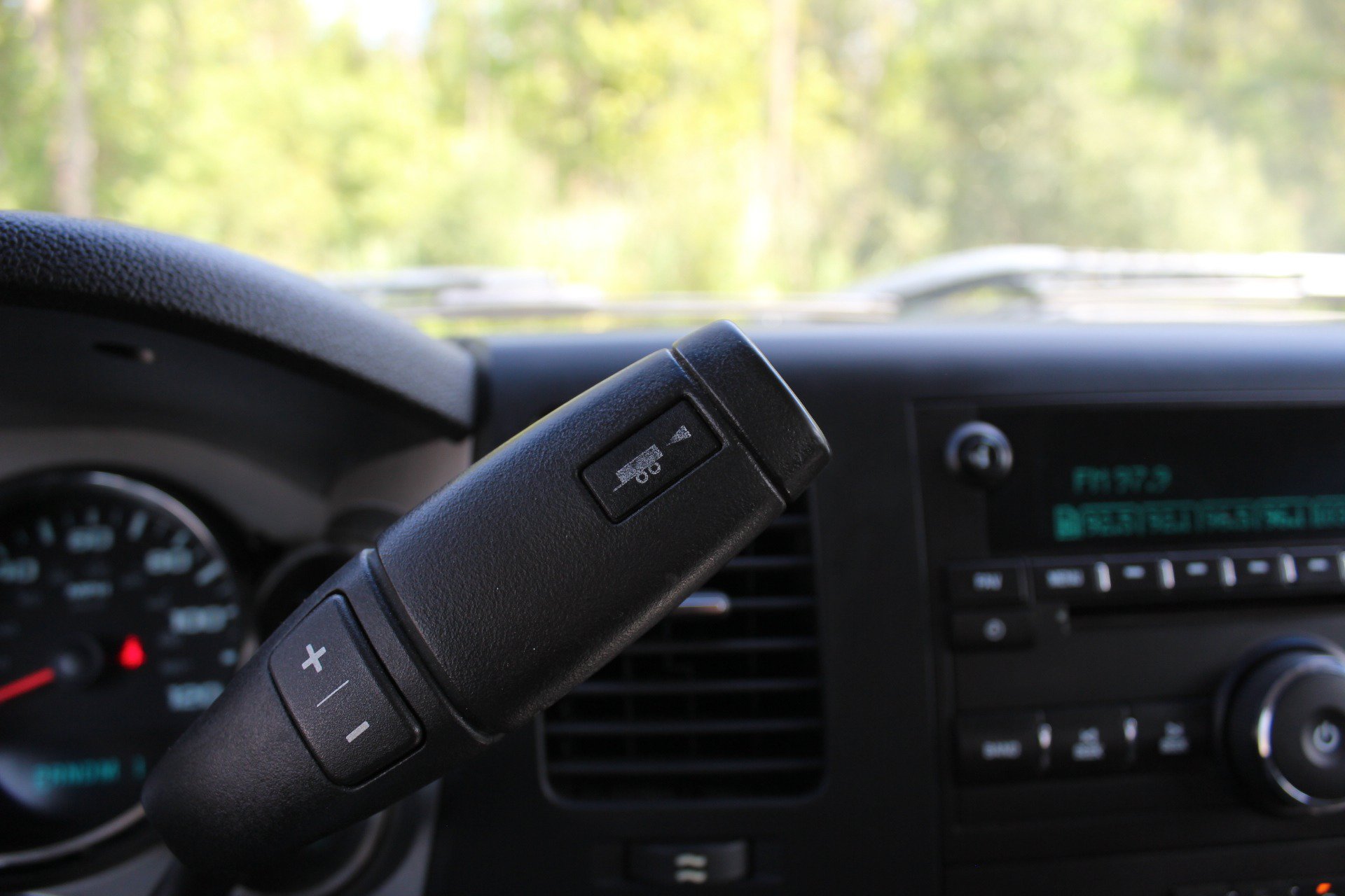 Used 2011 Chevrolet Silverado 2500 LT w/ Interior Plus Package AWD/4WD image 25