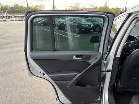 Used 2017 Volkswagen Tiguan Wolfsburg Edition image 15