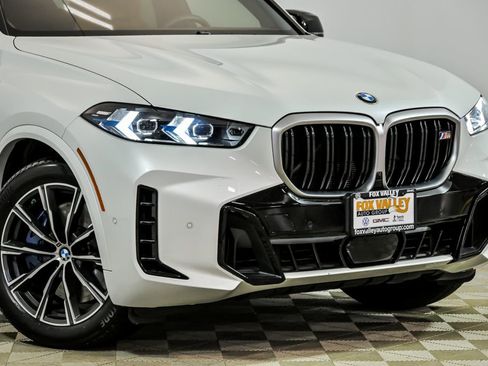 Used 2025 BMW X5 M60i AWD/4WD image 2