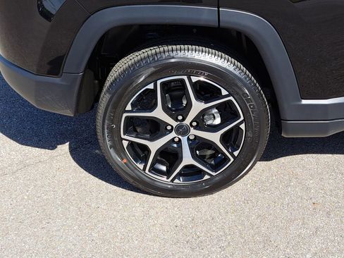 New 2026 Jeep Compass Limited image 6