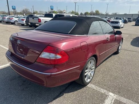 Used 2009 Mercedes-Benz CLK 350 Cabriolet image 3