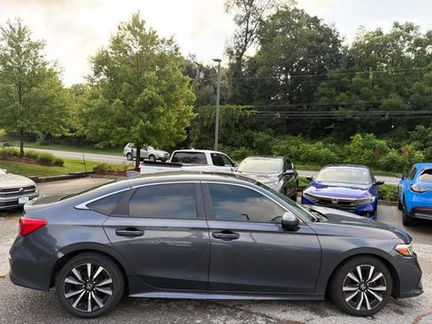 Used 2022 Honda Civic EX image 12