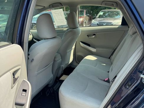 Used 2015 Toyota Prius Two FWD image 10