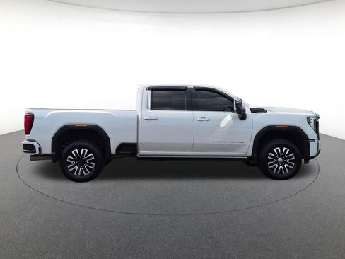 Used 2025 GMC Sierra 2500 Denali Ultimate w/ LPO, GMC Protection Package AWD/4WD image 4