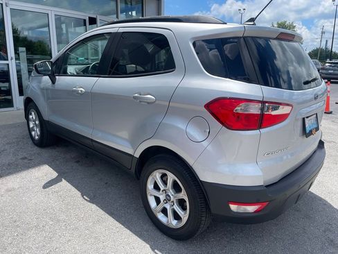 Used 2021 Ford EcoSport SE FWD image 4