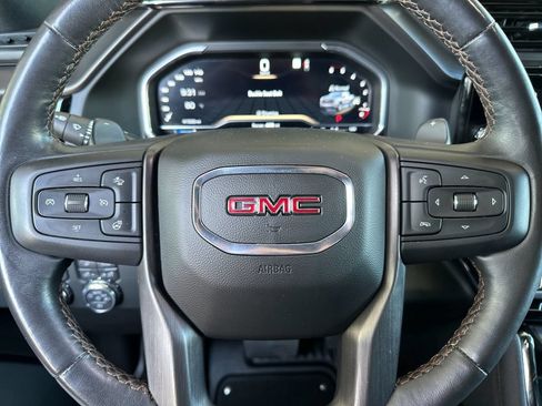 Used 2022 GMC Sierra 1500 AT4 w/ AT4 Premium Package AWD/4WD image 21