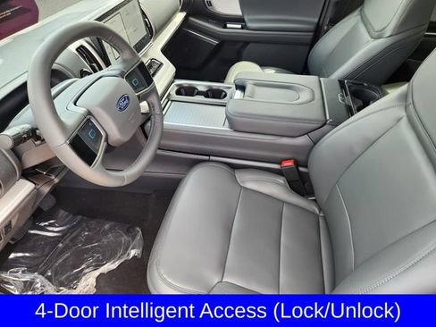New 2026 Ford Expedition Active RWD image 13
