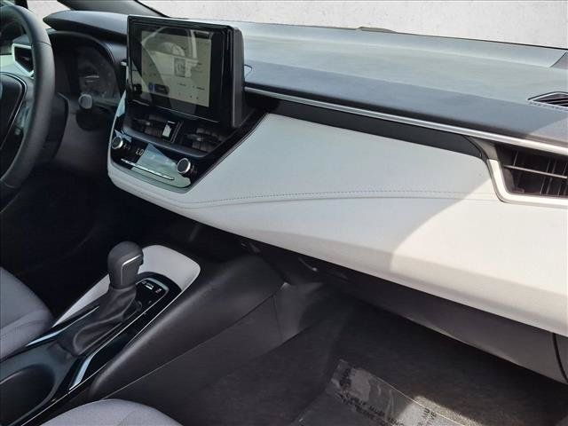 Used 2025 Toyota Corolla SE FWD image 20
