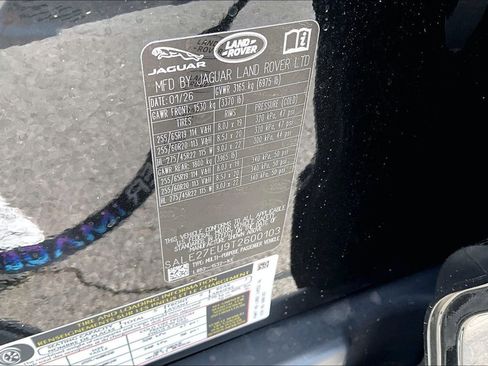 New 2026 Land Rover Defender 110 X-Dynamic SE AWD/4WD image 13