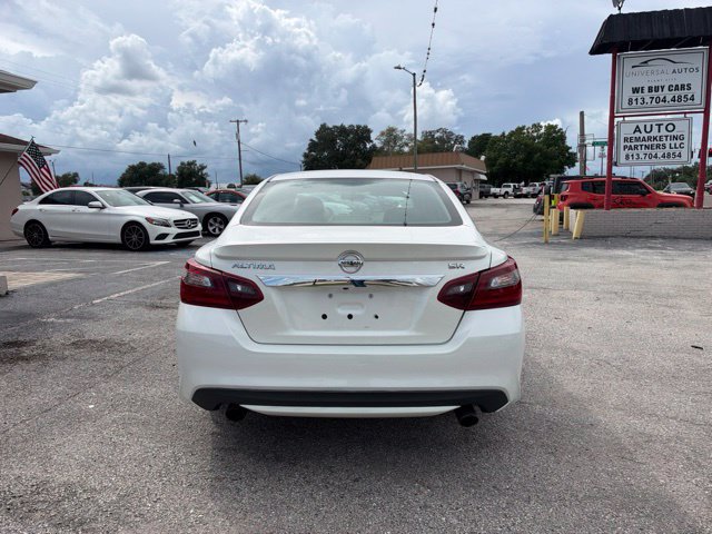 Used 2018 Nissan Altima 2.5 SR FWD image 6