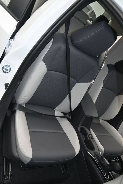 Used 2025 Toyota Corolla LE FWD image 14