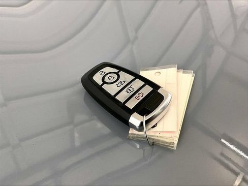 Used 2025 Ford Mustang Mach-E Premium RWD image 9
