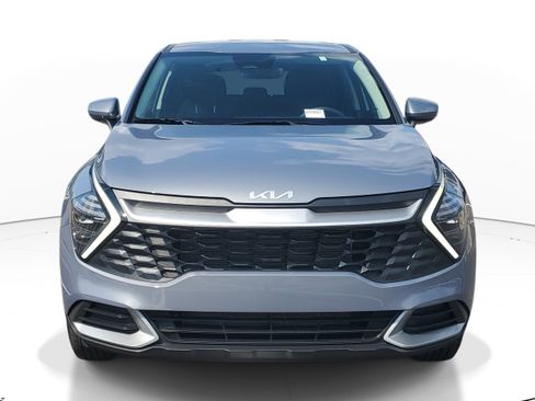Used 2025 Kia Sportage LX AWD/4WD image 2
