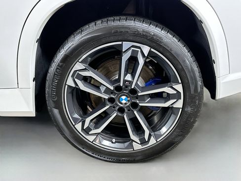 Used 2025 BMW X1 M35i w/ Premium Package image 31