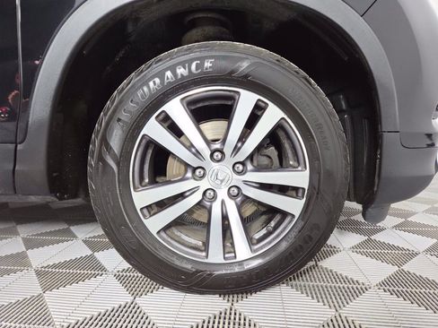 Used 2017 Honda Pilot EX image 9