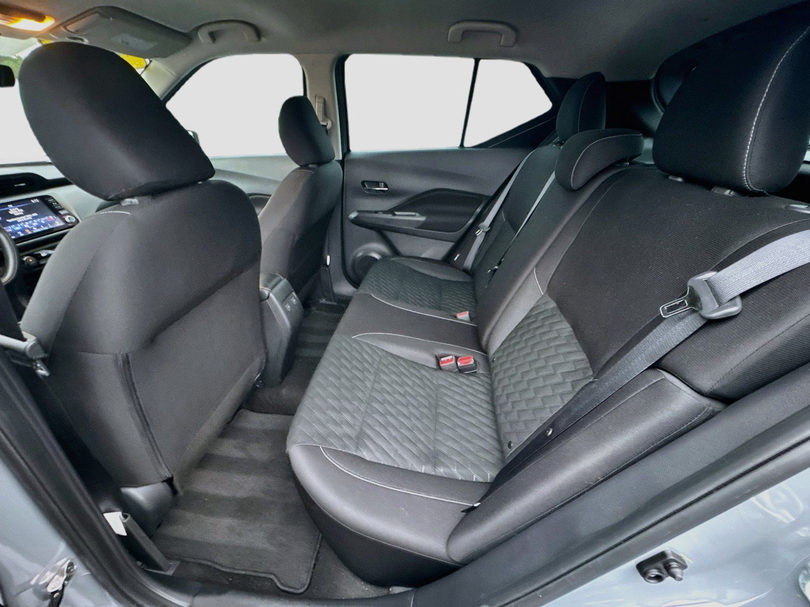 Used 2022 Nissan Kicks SV w/ Interior Electronics Package FWD image 22