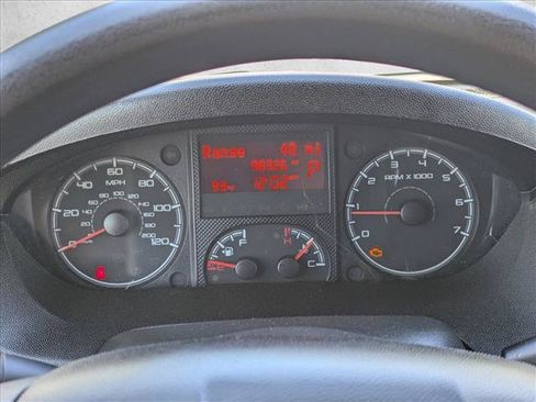 Used 2019 RAM ProMaster 2500 w/ Premium Appearance Group FWD image 11