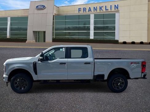 New 2026 Ford F250 XL w/ STX Appearance Package AWD/4WD image 4