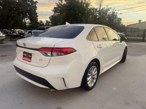 Used 2020 Toyota Corolla LE w/ LE Premium Package image 19