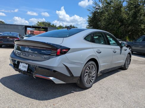 New 2026 Hyundai Sonata SEL FWD image 5