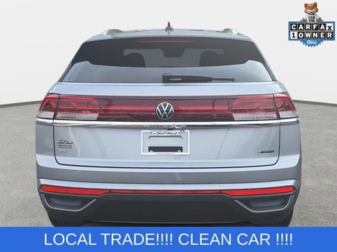 Used 2025 Volkswagen Atlas Cross Sport SE AWD/4WD image 6
