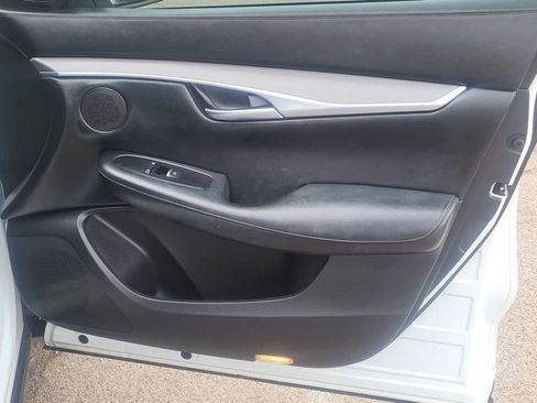 Used 2022 INFINITI QX50 Pure image 17