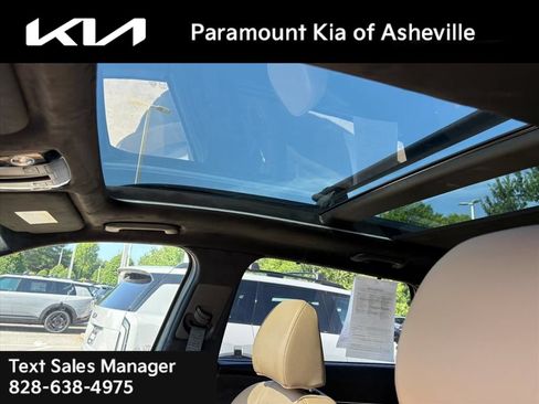 Used 2026 Kia Sorento SX Prestige w/ Olive Brown Leather Package AWD/4WD image 15