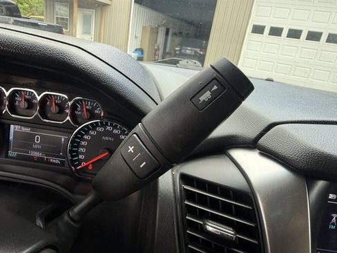 Used 2019 Chevrolet Tahoe LS w/ Enhanced Driver Alert Package AWD/4WD image 15