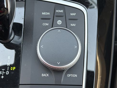 Used 2024 BMW X3 sDrive30i w/ Convenience Package w/ZPA RWD image 7