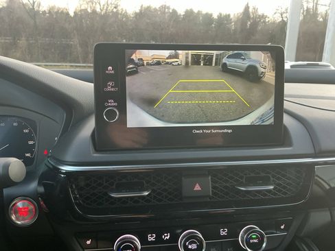 Used 2025 Acura ADX image 22