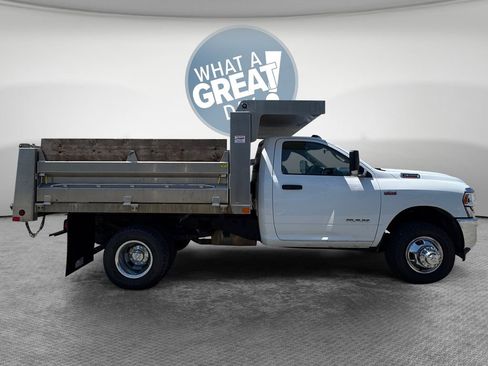 Used 2019 RAM 3500 Tradesman AWD/4WD image 2
