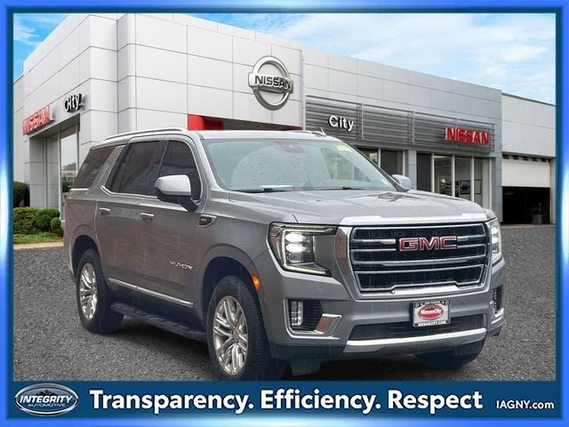 Used 2023 GMC Yukon SLT AWD/4WD image 1