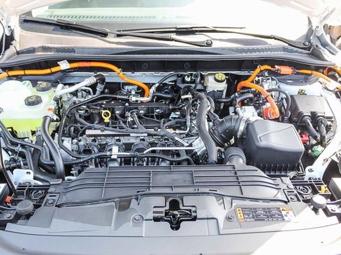 New 2025 Ford Escape SE image 27