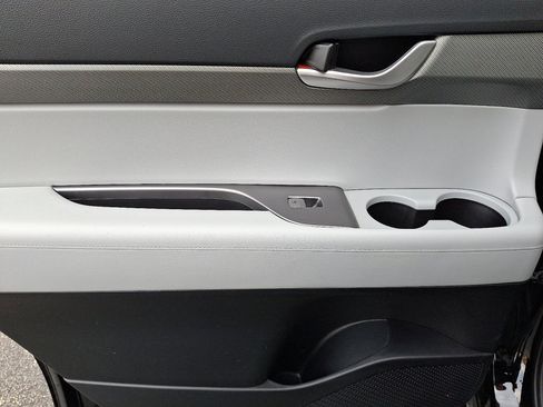 Used 2025 Hyundai Palisade SEL image 18