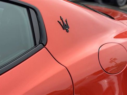 Used 2022 Maserati Ghibli Modena Q4 image 12