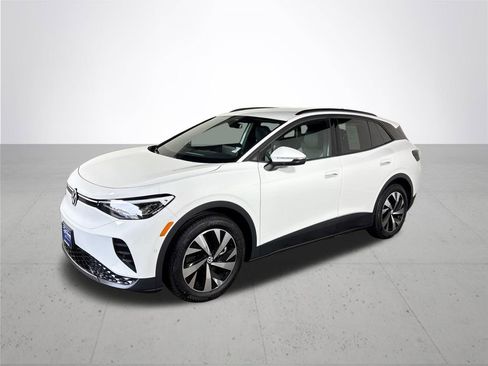 Certified 2024 Volkswagen ID.4 2WD image 2