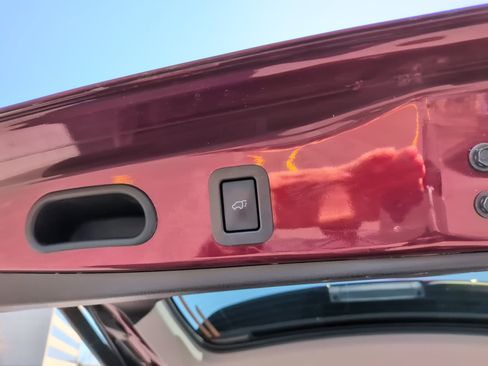 Used 2015 Toyota Highlander Limited Platinum AWD/4WD image 13