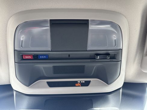 Certified 2026 Subaru Crosstrek 2.0i Premium image 32