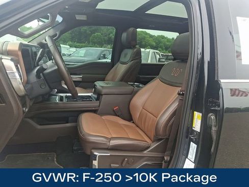 Used 2025 Ford F250 King Ranch AWD/4WD image 2
