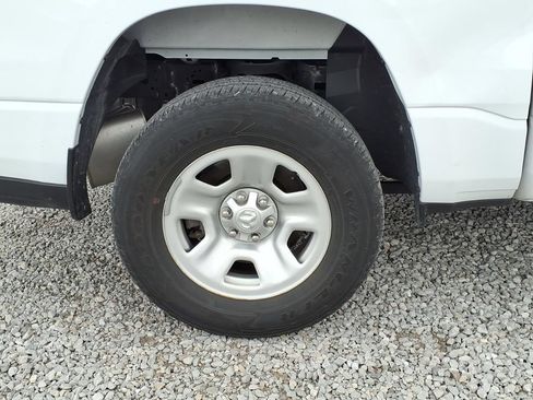 Used 2025 RAM 1500 Tradesman AWD/4WD image 13