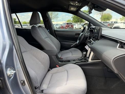 Used 2025 Toyota Corolla Cross AWD Hybrid image 27