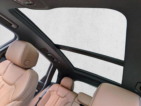 Used 2025 Audi Q5 2.0T Premium Plus image 15