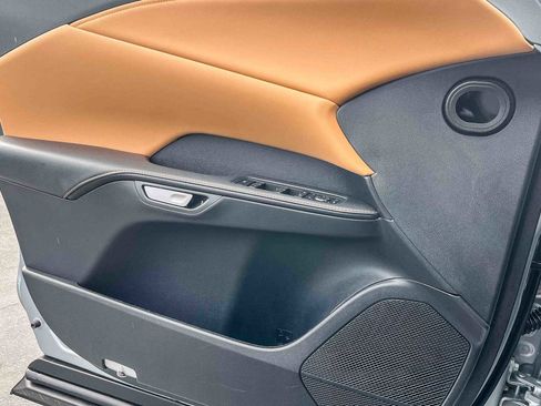 Certified 2024 Lexus RX 350h w/ Convenience Package image 20